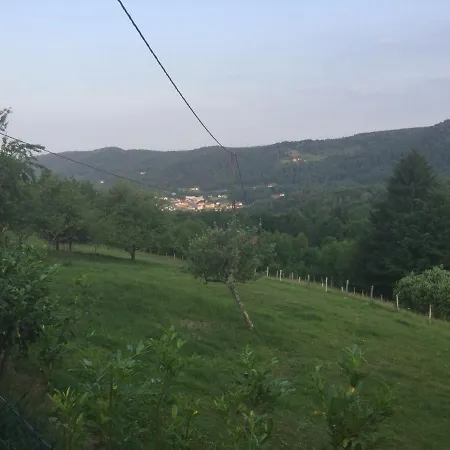 Bed & Breakfast La Ferme De La-haut Le Haut-du-Them